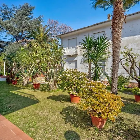 Emanueltortora - Con Balcone Apartment *